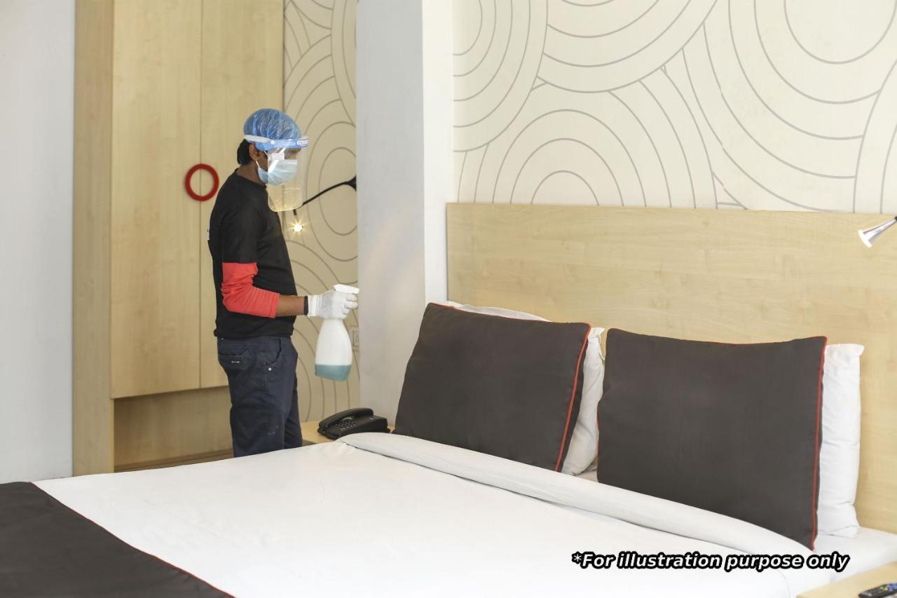 Collection O Hotel Mint Indore Extérieur photo